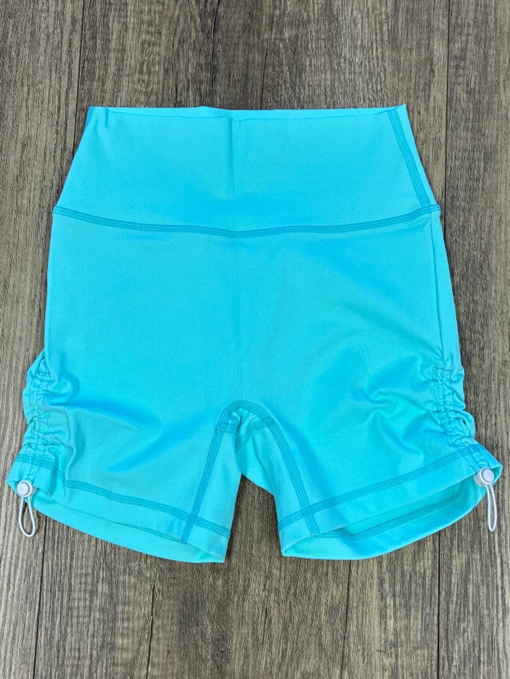5" Classic Shorts with toggles- Mint